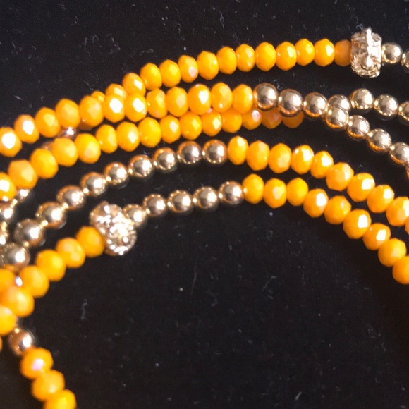 🌺 5 Handmade Bracelets - Picture 5 of 8